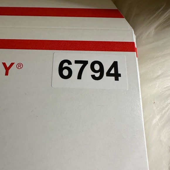 🧡10/$10 Paparazzi Gold Hoop Earrings - Picture 4 of 4